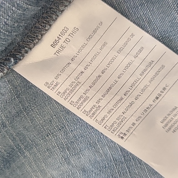 Volcom Light Blue Button Down Shirt with Hood - Picture 5 of 8